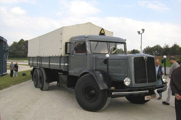 LKW61