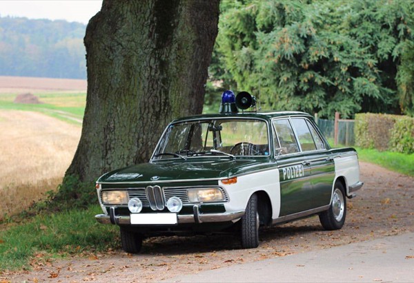 BMW-2000