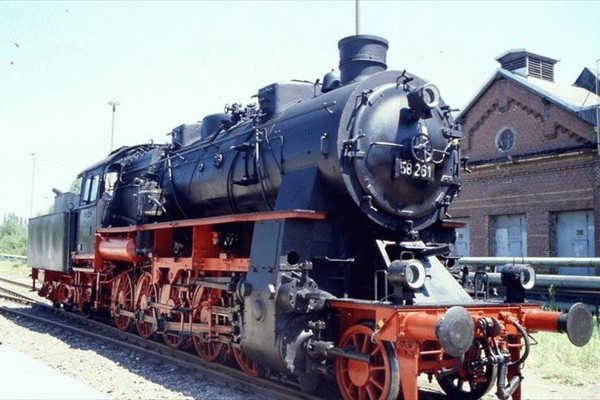 d100