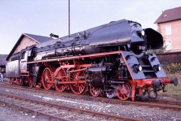 d121