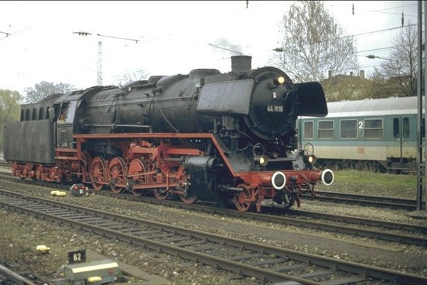 d189