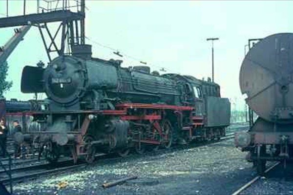 d275