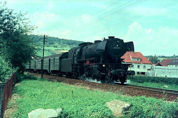 d287