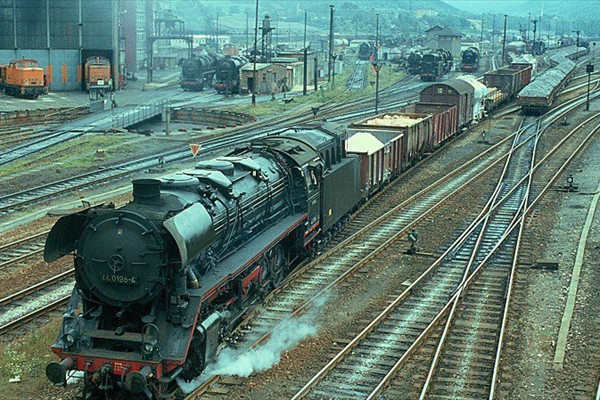 d302
