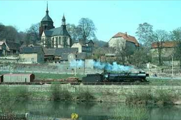 d305