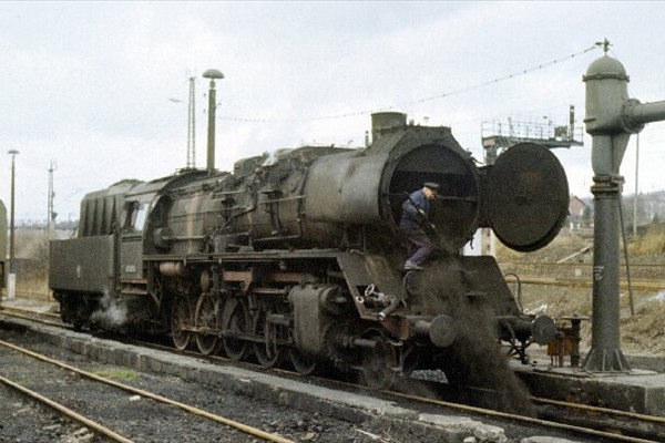 d324
