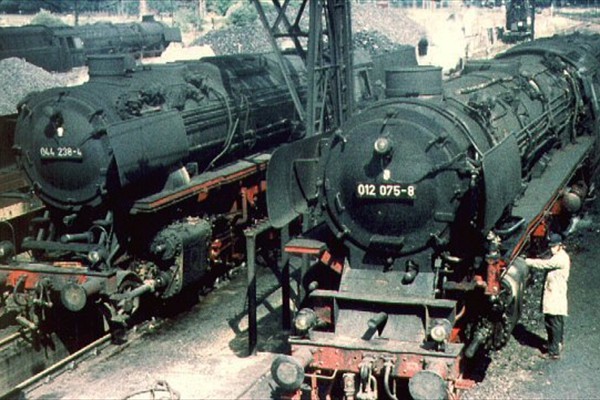 d346