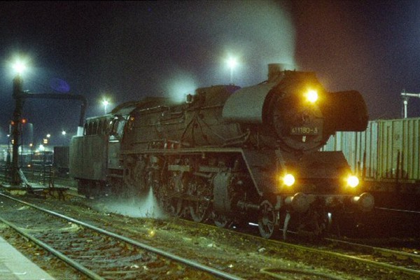 d353