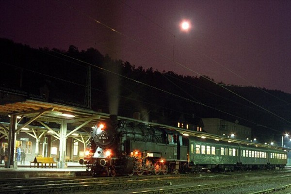 d369