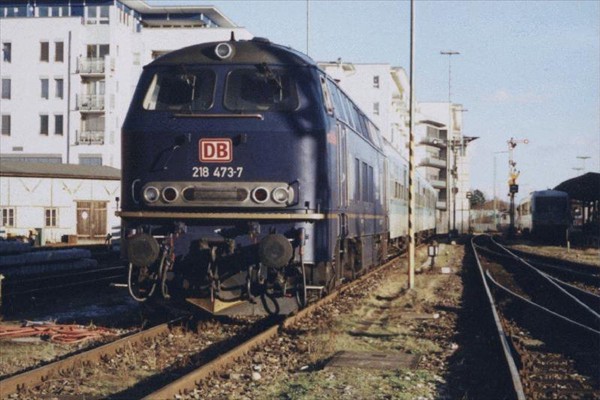 di13