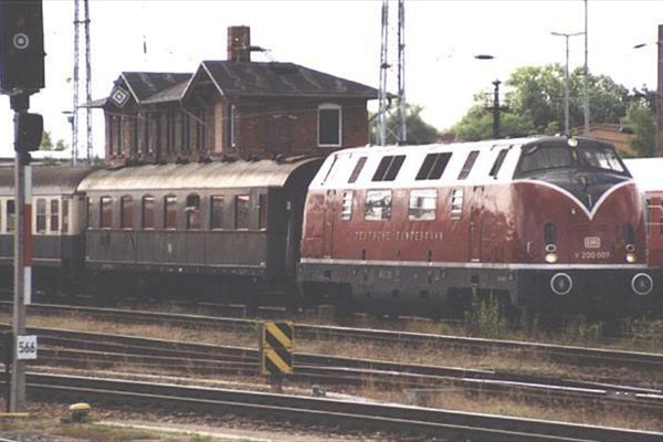 di45