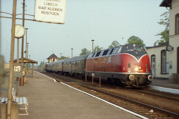 di47