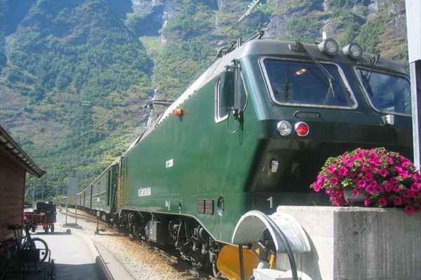 el103