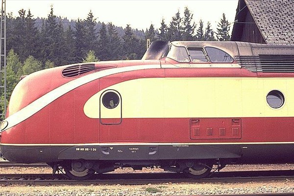 tr15