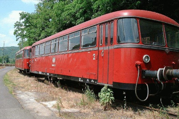 tr18