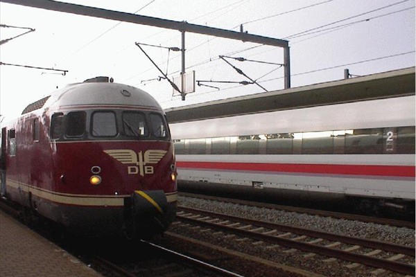 tr28