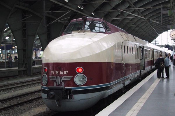 tr30