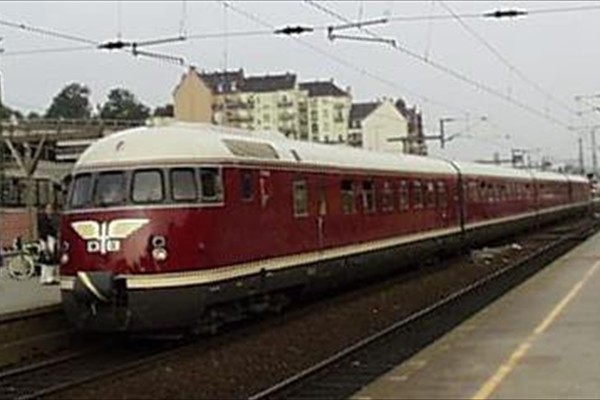 tr32