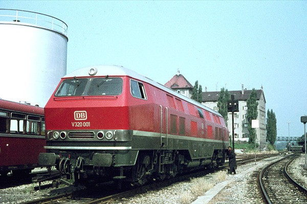 01-V320_001